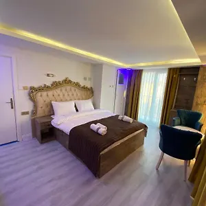 Casa Mia Old Отель