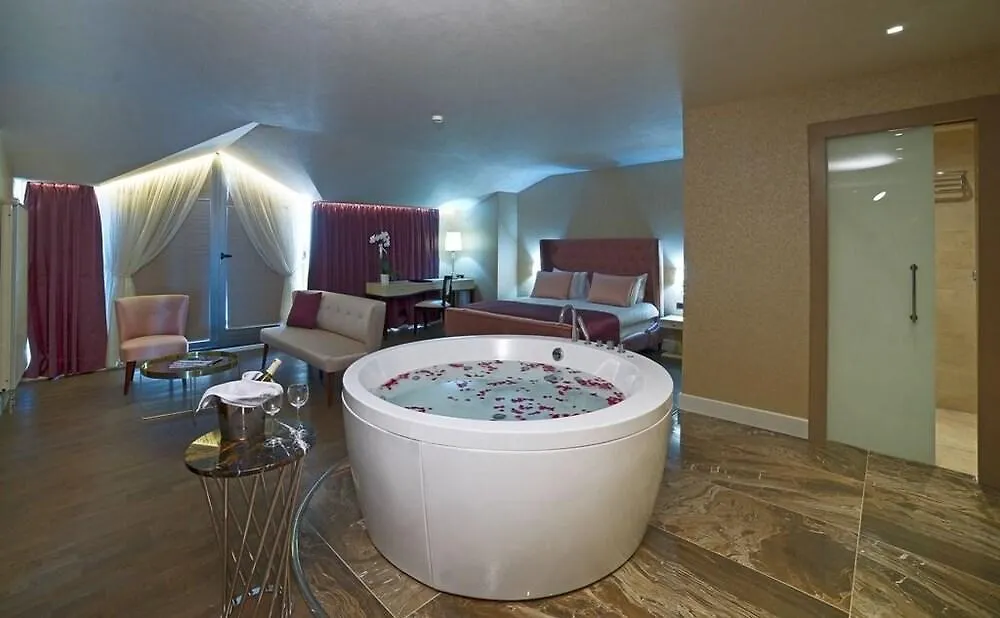 Taba Luxury Suites And Hotel Istanbul